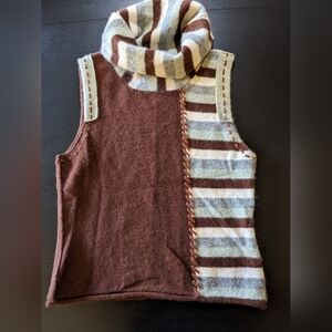 One of a kind Min.imal sleeveless sweater